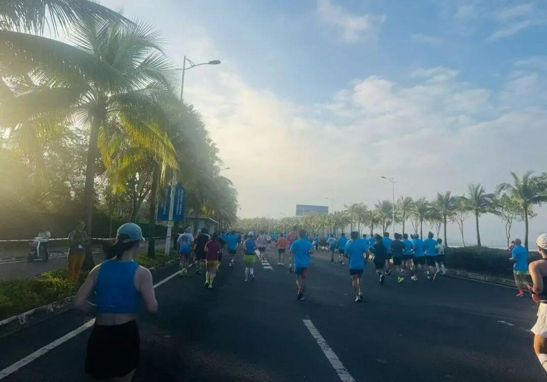 v体育-为什么有2万人来仁寿跑马拉松？